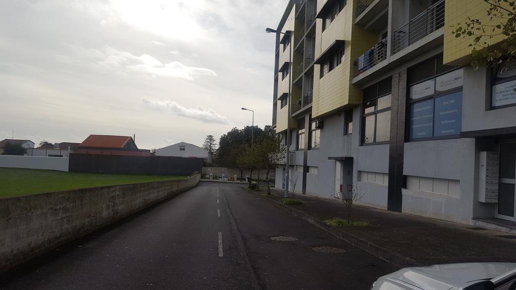 Apartamento Vista Deslumbrante 蓬塔德尔加达 外观 照片